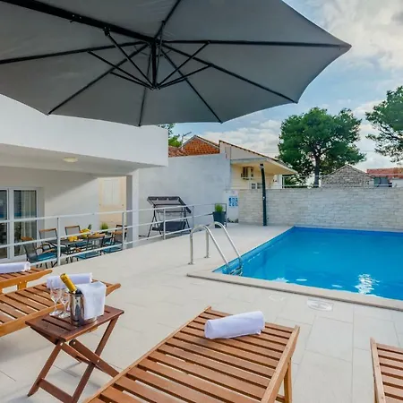 Appartement Elaphusa Milna (Brac)