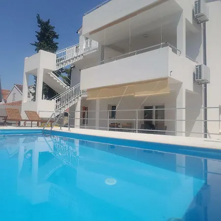 Appartement Elaphusa