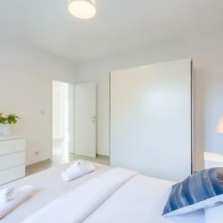 Elaphusa Appartement